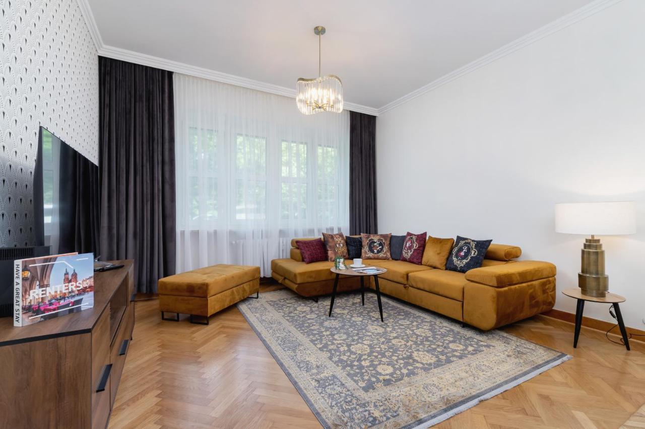 Luxurious & Unique Apartment Mickiewicza Cracow By Renters Prestige Krakow Exterior photo